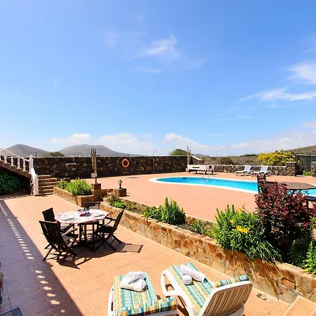 Casa Clara 1 فيلة Conil